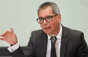 A un pelito: Hacienda queda a 0.1 puntos del PIB de meta para el déficit fiscal A un pelito: Hacienda queda a 0.1 puntos del PIB de meta para el déficit fiscal