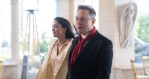 Elon Musk anuncia la fusión de xAI con SpaceX en un intento para construir centros de datos especiales Elon Musk anuncia la fusión de xAI con SpaceX en un intento para construir centros de datos especiales