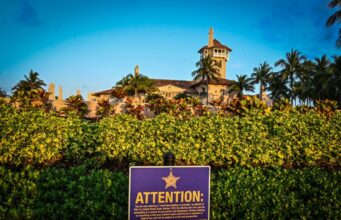 Agentes de seguridad matan a un hombre que irrumpió en la residencia en Mar-a-Lago Agentes de seguridad matan a un hombre que irrumpió en la residencia en Mar-a-Lago