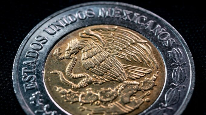 Cada mexicano debe 151,000 pesos; la deuda pública en 5 gráficas Cada mexicano debe 151,000 pesos; la deuda pública en 5 gráficas
