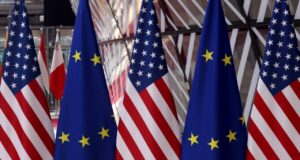 La UE examina "atentamente" dictamen judicial que anula política arancelaria de Trump La UE examina "atentamente" dictamen judicial que anula política arancelaria de Trump
