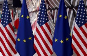 La UE examina "atentamente" dictamen judicial que anula política arancelaria de Trump La UE examina "atentamente" dictamen judicial que anula política arancelaria de Trump