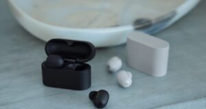En el mercado de audífonos, la calidad de audio todavía le gana a la IA En el mercado de audífonos, la calidad de audio todavía le gana a la IA