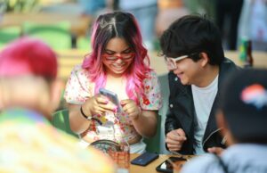 Prohibir redes sociales a menores pondría a México en conflicto con el T-MEC Prohibir redes sociales a menores pondría a México en conflicto con el T-MEC